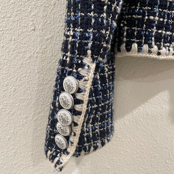 Veronica Beard Navy and White Tweed Embroidered Button Up Blazer Size 6 - Picture 8 of 13
